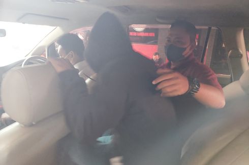 Kena Kasus Narkoba, Komika Coki Pardede Dibawa ke Polres Metro Tangerang Kota