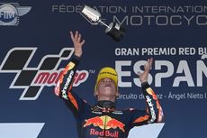 Hasil Moto3 Spanyol - Acosta Ukir Sejarah, Rider Indonesian Racing Podium!