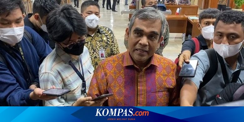 Para Pemimpin Politik Tak Boleh Lupa Pikirkan Rakyat
