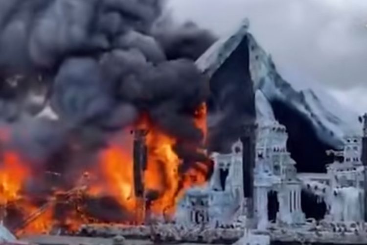 Panggung Utama Tomorrowland Terbakar, Festival Tetap Digelar Sesuai Jadwal