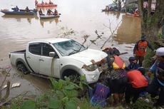 Diduga Salah Injak Pedal Gas, Petugas Cuci Mobil dan Kendaraan Meluncur ke Sungai, Jasad Ditemukan 2 Hari Kemudian