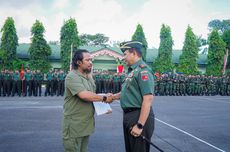 Anggota TNI di Ambon Gagalkan Percobaan Bunuh Diri Seorang Wanita, Pangdam Beri Penghargaan