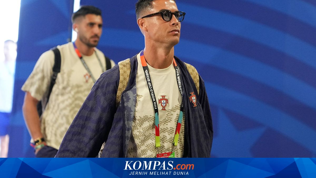 Usai Cetak Sejarah, Ronaldo Kesal dengan Pertanyaan tentang Messi