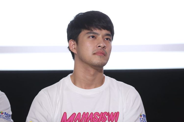 Artis peran Morgan Oey saat ditemui di press screening film Mahasiswi Baru di Plaza Senayan, Jakarta Selatan, Jumat (1/8/2019).