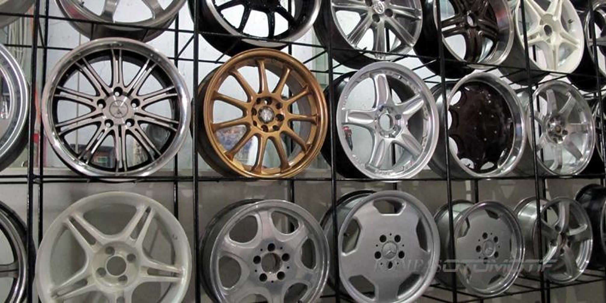 610 Gambar Velg Mobil Sedan HD Terbaru