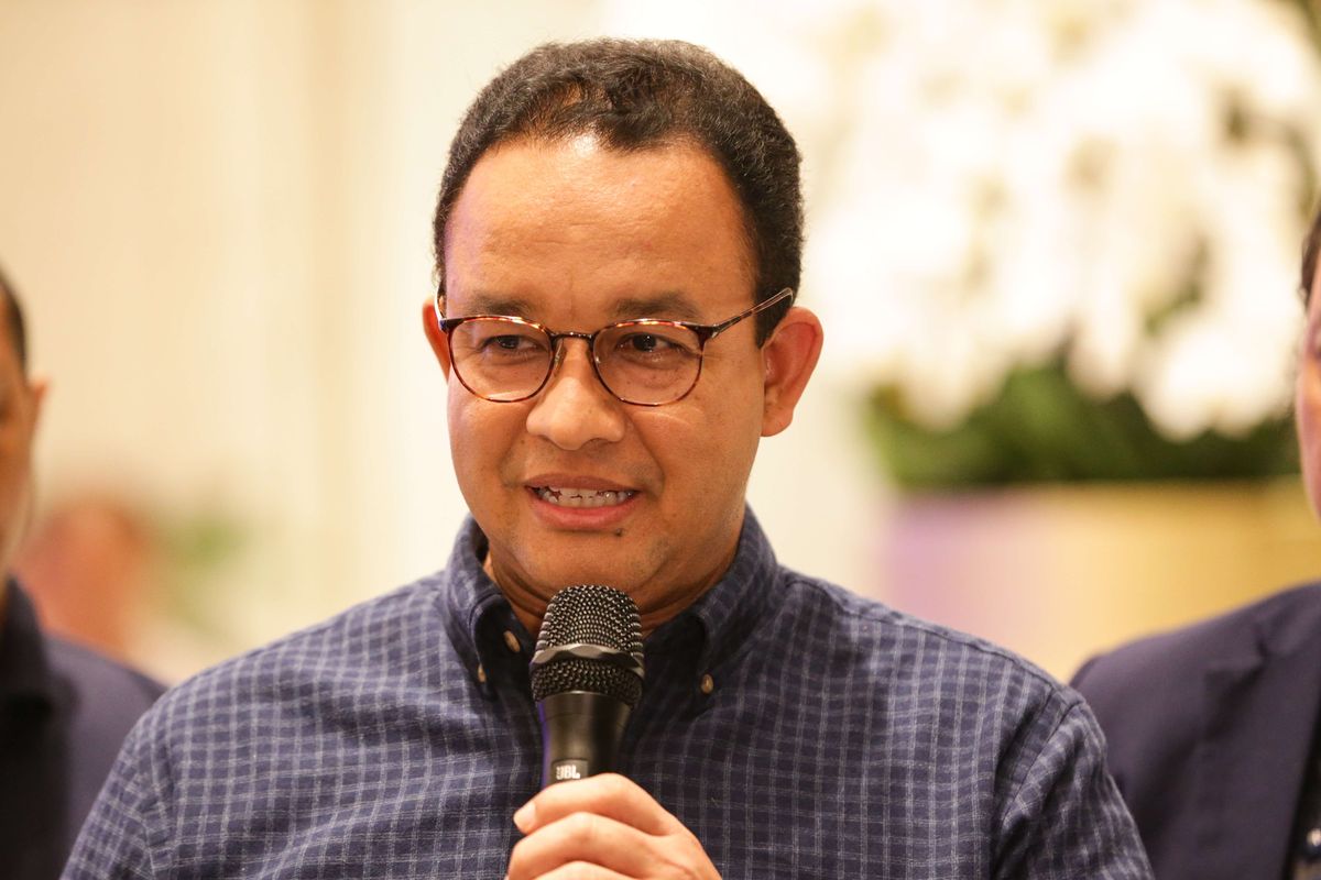 Mantan Gubernur DKI Jakarta Anies Baswedan usai menemui Ketua Umum Partai Nasdem Surya Paloh di Nasdem Tower, Gondangdia, Menteng, Jakarta, Rabu (17/5/2023).