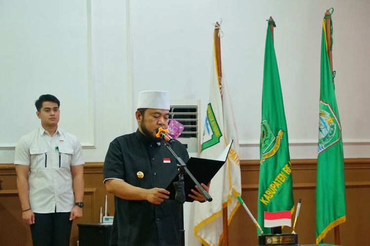 Sunat Dana PIP, Kepala SMKN 2 Rejang Lebong Dicopot Gubernur Helmi Hasan