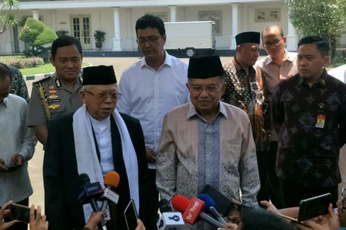 Jusuf Kalla Salat Jumat Bersama Wapres Terpilih Ma'ruf Amin