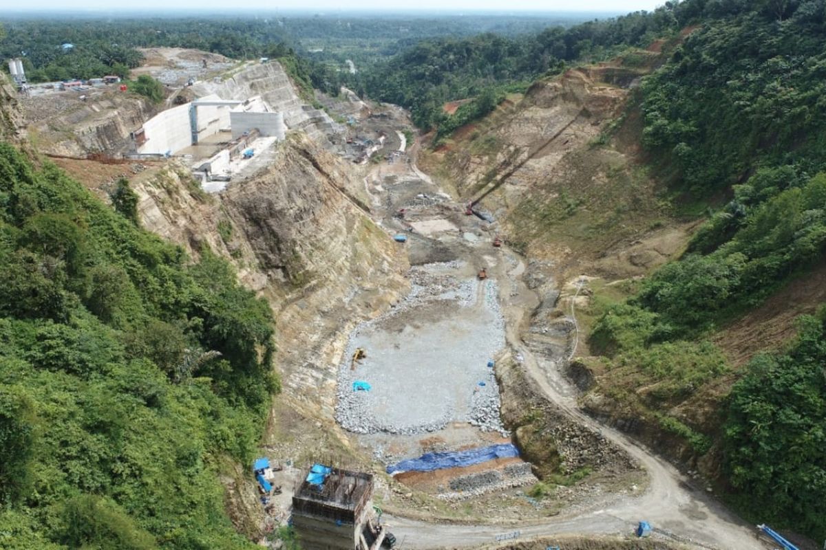 Progres pembangunan Bendungan Lau Simeme di Kabupaten Deli Serdang, Sumatera Utara.
