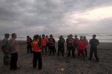 4 Remaja Terseret Ombak Pantai Wagir Indah Cilacap, 3 Hilang