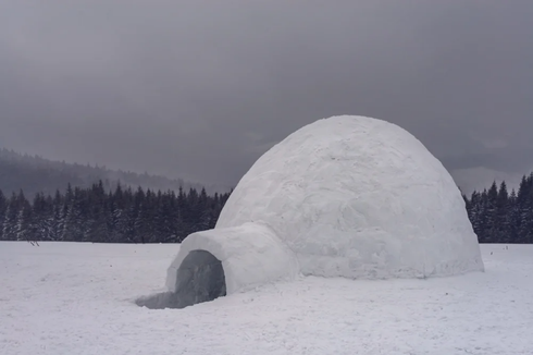 Terbuat dari Es, Bagaimana Rumah Suku Inuit Igloo Tetap Hangat?
