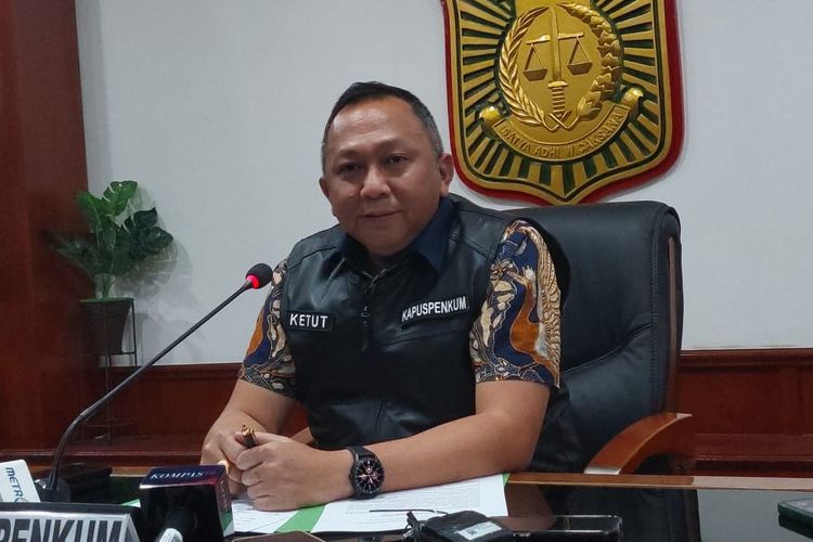 Kepala Pusat Penerangan Hukum Kejagung Ketut Sumedana di Kejagung, Jakarta, Jumat (18/8/2023). 