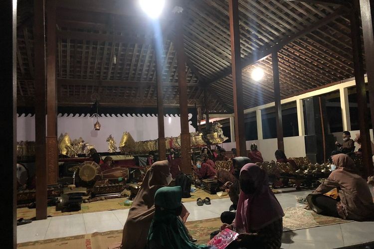 Pembubaran Pagelaran Wayang Kulit di Kapanewon Playen, Gunungkidul Minggu (22/8/2021) malam