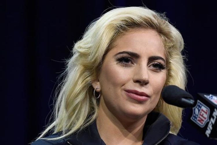 Lady Gaga menghadiri konferensi pers Pepsi Zero Sugar Super Bowl LI Halftime Show di Houston, Texas, AS, pada Kamis (2/2/2017) waktu setempat.