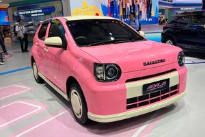 GIIAS 2026: Daihatsu Ayla Modern Vintage, Klasik Manis, dan Unik