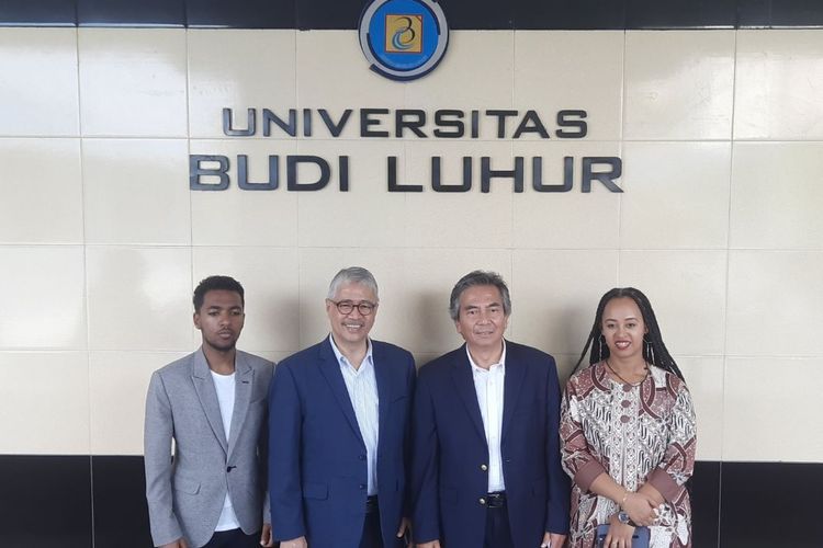 Universitas Budi Luhur telah menandatangani perjanjian pertukaran mahasiswa dengan Harambee University yang akan dilaksanakan pada tahun 2024.