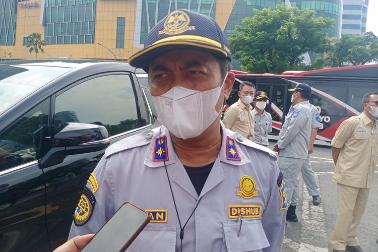 Kepala Dishub Kota Surabaya Irvan Wahyudrajat