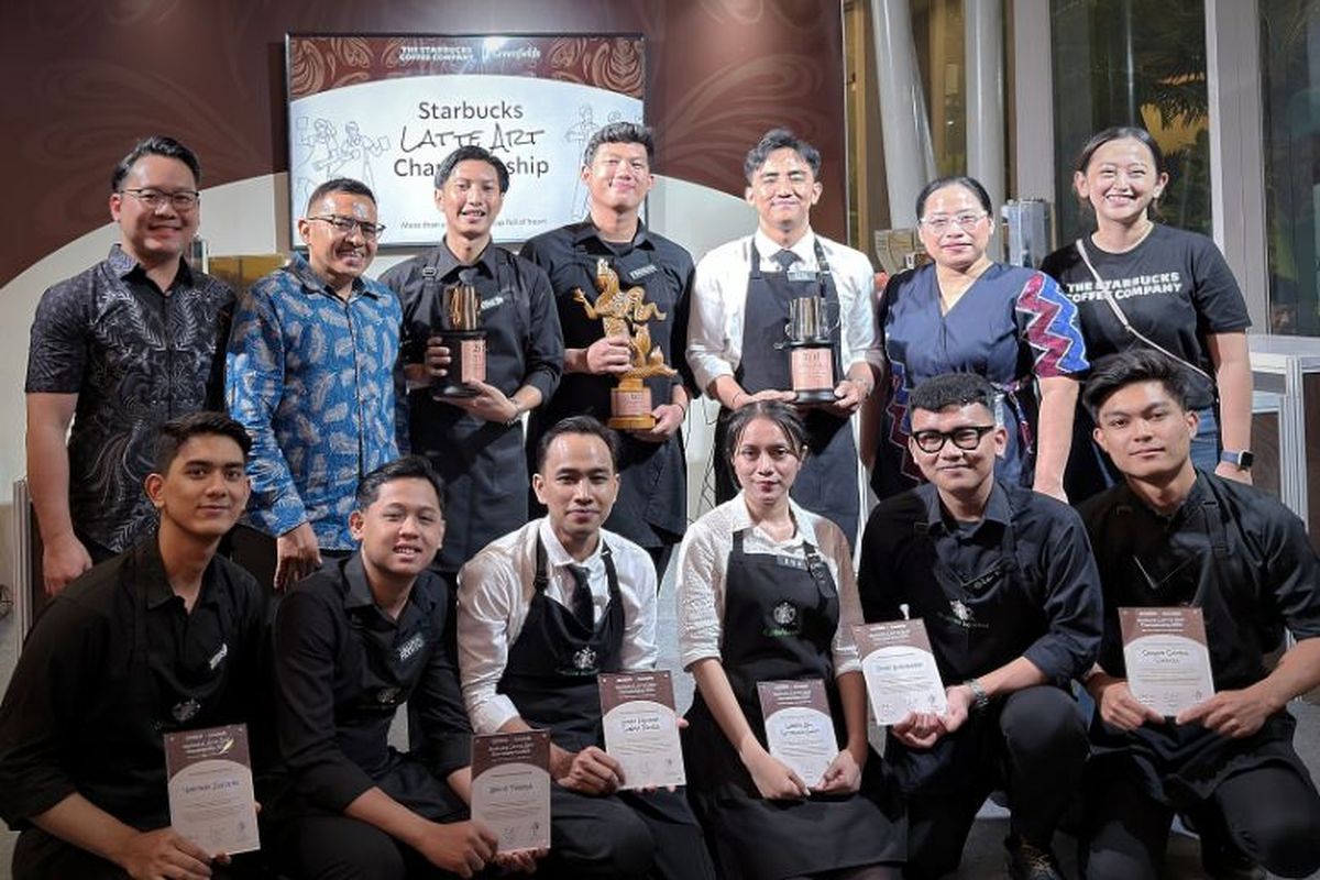 Para pemenang dan finalis SLAC 2025.