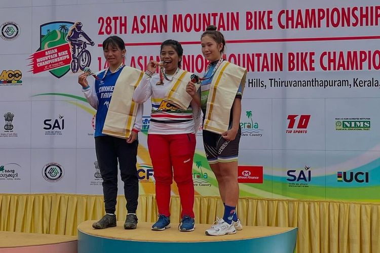 Nilna Murni berhasil membawa medali emas pada Asian Continental Championships (ACC) 2023 yang digelar di Kerala, India.