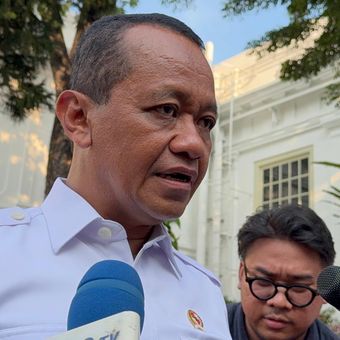 Menteri ESDM Bahlil Lahadalia saat ditemui di Istana, Jakarta, Selasa (12/5/2026). 