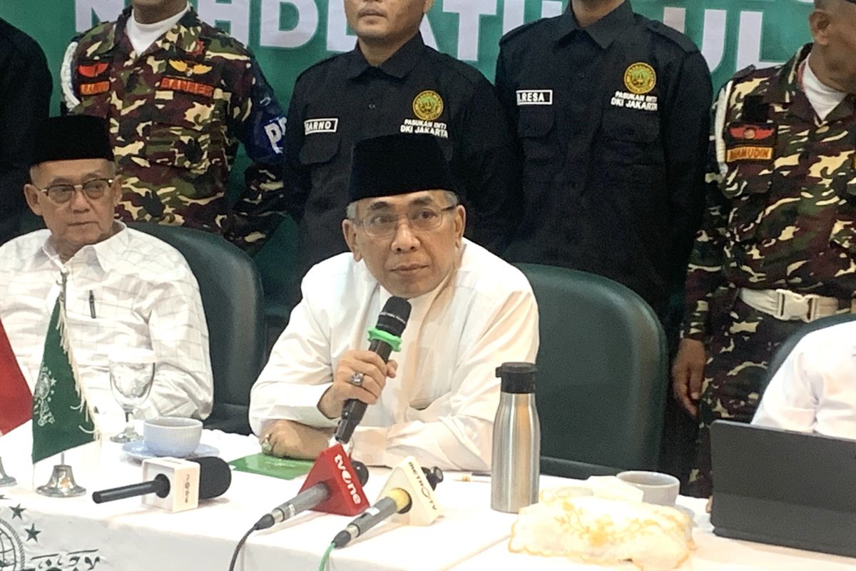 Ketua Umum (Ketum) PBNU Yahya Cholil Staquf atau Gus Yahya di Kantor PBNU, Kramat, Jakarta Pusat, Kamis (11/12/2025).