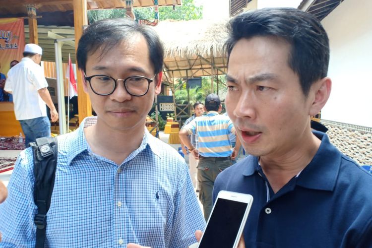 Inilah dua peneliti asing asal Hongkong dan Singapura Prof Hui Yew Foong dari Hong Kong Shue Yan University dan Dr Siwage Dharma Negara, yang meneliti strategi kampanye Sandiaga Uno selama beberapa hari di Jawa Timur. 