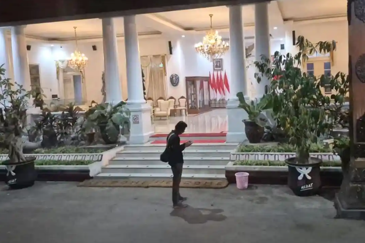 Ini Suasana Rumah Dinas Bupati Ponorogo Sugiri Usai OTT KPK pada Jumat Malam