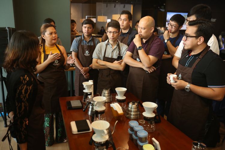 acara Home Brewing French Press and V60 Kompas.com bersama Caribou Coffee di Caribou Coffe Lotte Shopping Avenue, Jakarta Selatan, Sabtu (10/2/2018). 