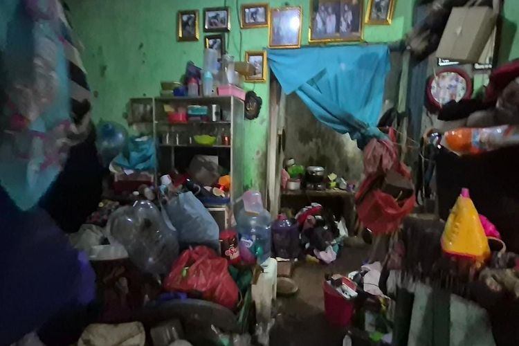 Sampah Rumah Pasutri di Depok Menumpuk Lagi, Warga Pernah Bantu tetapi Masalah Terulang