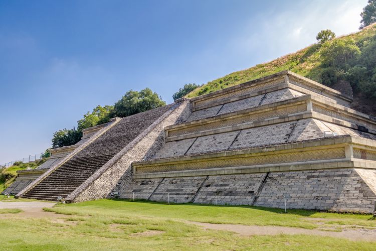 Piramida Cholula, piramida terbesar di dunia