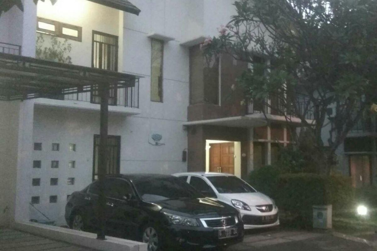 Rumah Wali Kota Tegal Siti Masitha di Palm Residence, Jagakarsa, Jakarta Selatan.