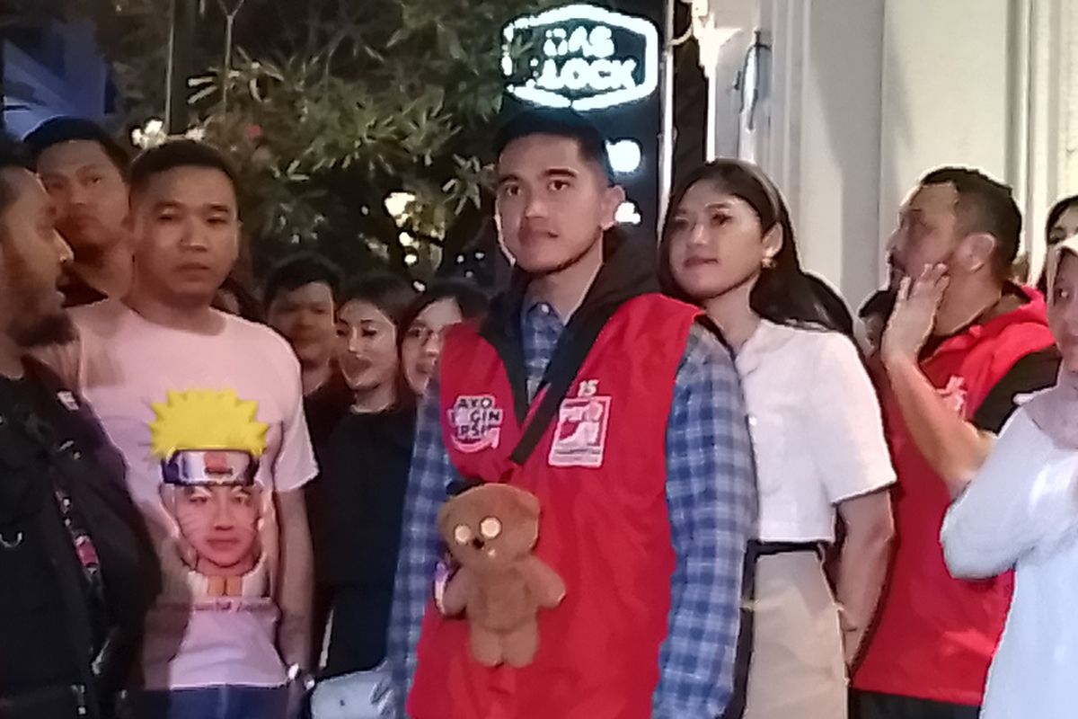Kaesang Pangarep di Kawasan Braga, Kota Bandung, Sabtu (7/10/2023) malam.