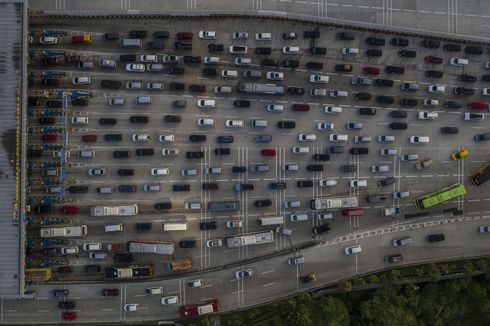 Arus Balik di Jalan Tol Cetak Rekor, Volume Kendaraan Naik 159 Persen