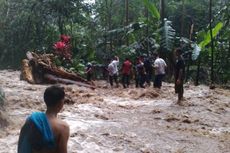 Diterjang Banjir Bandang, Curug Semirang Ditutup