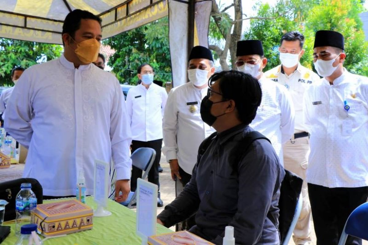 Wali Kota Tangerang H Arief R Wismansyah saat meninjau gelaran job fair.