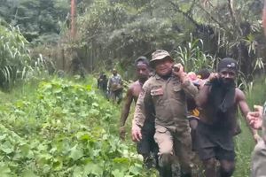 Ayah Korban Penembakan di Tembagapura Cabut Pernyataan soal Keterlibatan TNI, Sampaikan Permohonan Maaf