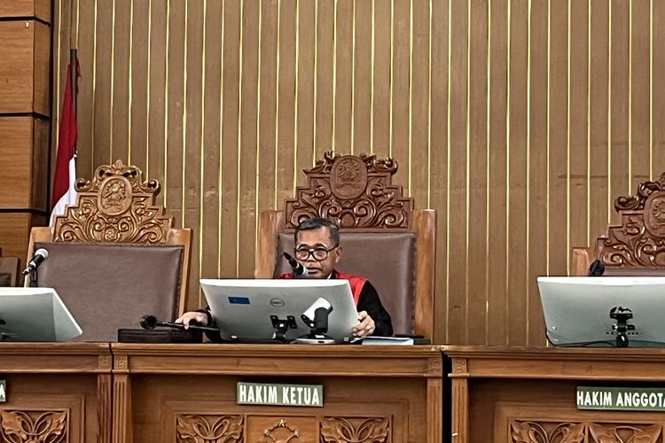 Mahfud MD Ungkap Kisah Djuyamto, Hakim yang Berjuang Melawan Kolusi