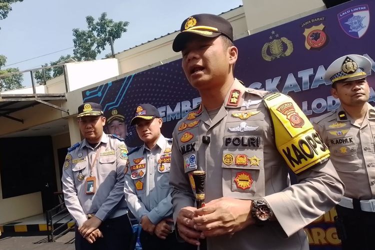 Polres Cianjur Buka Penitipan Kendaraan Gratis bagi Pemudik, Cukup Bawa STNK