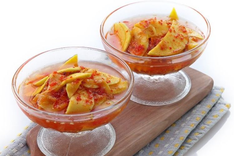 Resep Asinan Mangga, Camilan Segar dengan Rasa Asam Manis