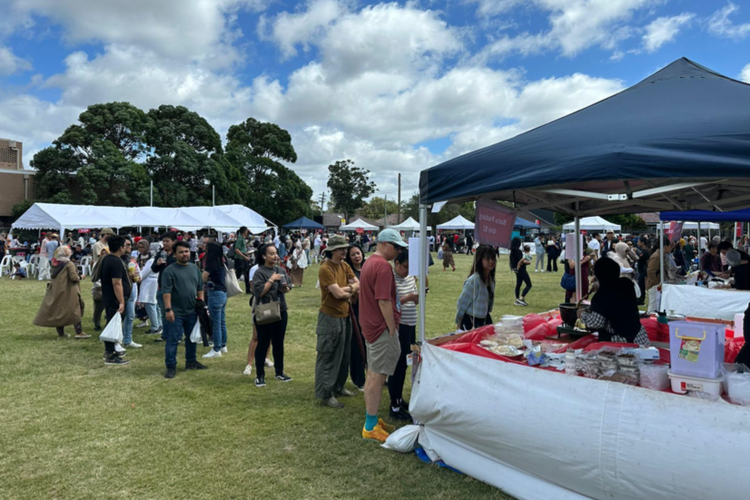 Pemungutan suara di Sydney berlangsung meriah karena dilengkapi dengan pesta rakyat yang menyajikan kuliner Nusantara dalam sebuah bazaar, Sabtu (10/2/2024).