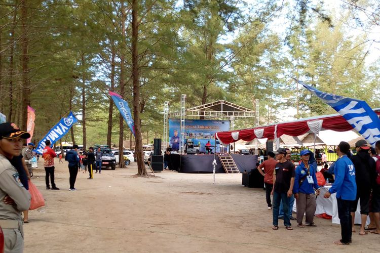 Festival Pantai Takari di Bangka.