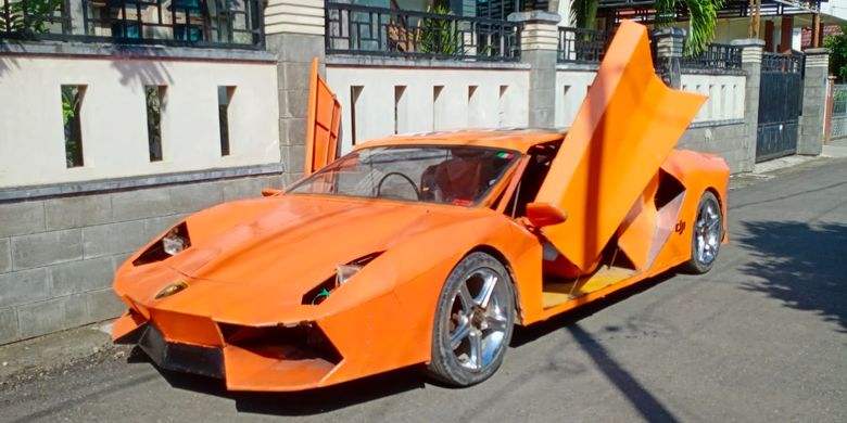 Lamborghini replika buatan petani di Aceh