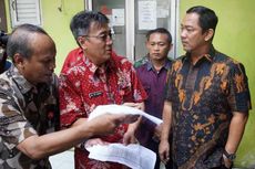 Wali Kota Semarang Antar Sendiri e-KTP Ke Rumah Warga