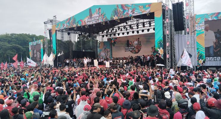Kampanye di Bandung, Ganjar Serukan Menang "Hattrick", Megawati Ingin Satu Putaran