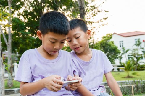 Remaja Kita dan Internet, Sebuah Panduan Mengontrol Screen Time