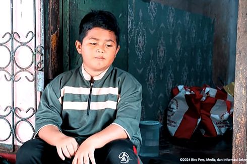 Cerita Riski, Anak SD Penjual Keripik Singkong yang Dapat Bantuan Presiden