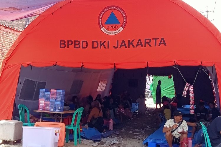 Kebakaran di Jalan Warung Gantung, Kampung Kojan, Kalideres, Jakarta Barat pada Sabtu (9/4/2022)