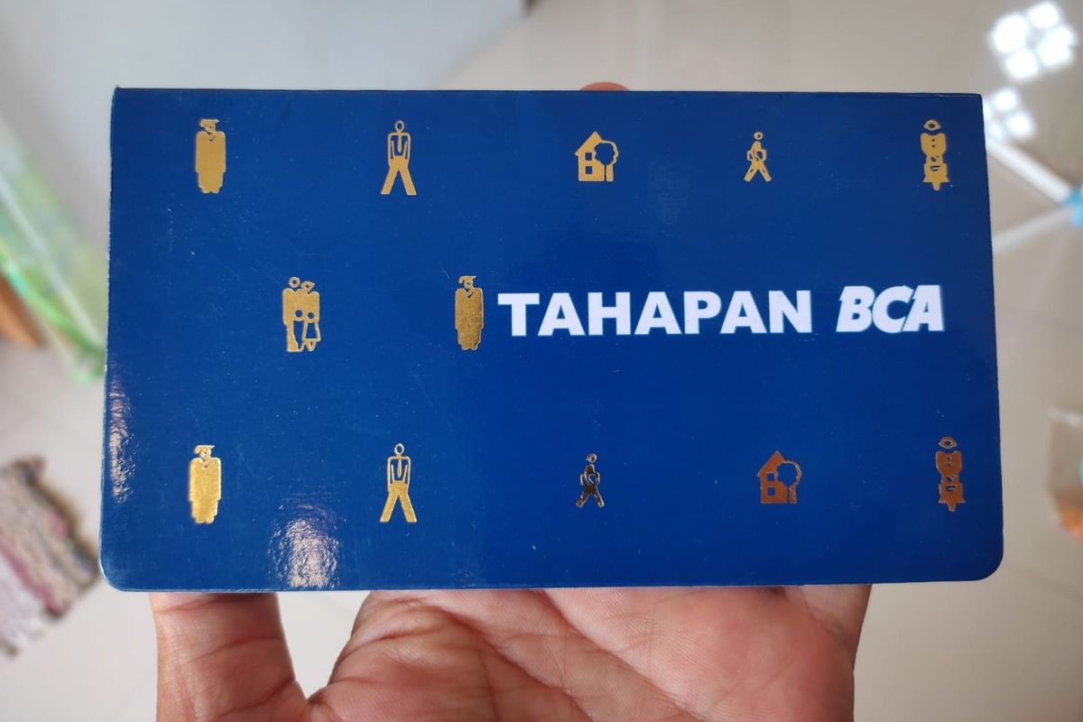 Ilustrasi biaya admin BCA setiap tanggal berapa alias tanggal berapa potongan admin BCA.