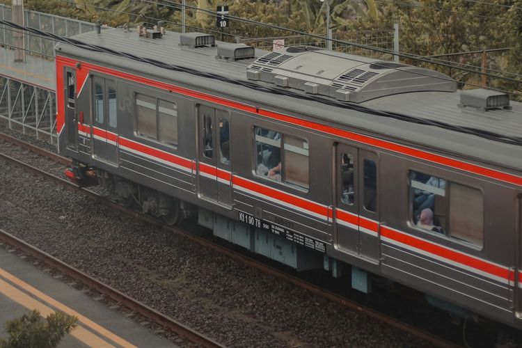 KRL Bablas Tak Berhenti di Stasiun Sudirman, KAI Commuter Minta Maaf dan Periksa Masinis