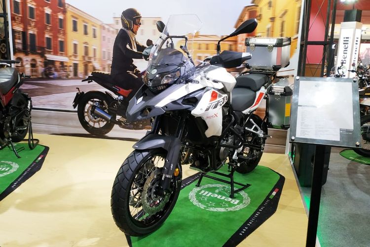 Benelli TRK 502X